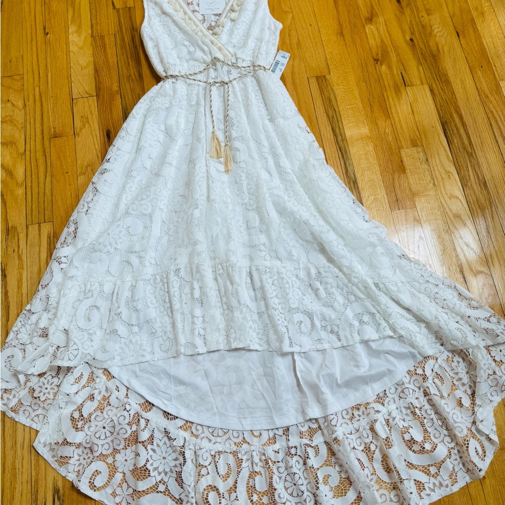 Chic Ivory Lace High-Low Dress